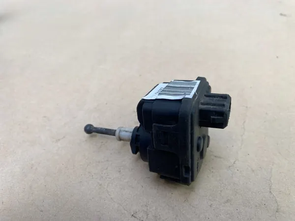 Scheinwerferverstellmotor Audi 80 90 VW Golf Transporter Passat 1H0941295E image 7
