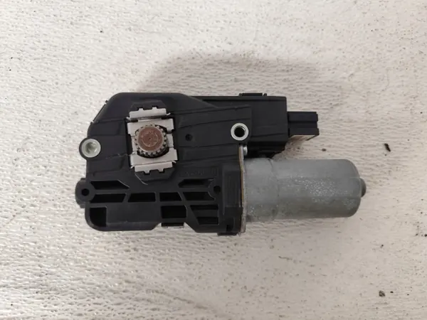 Panoramadach-Motor OEM A2479011902 - Mercedes GLB image 3