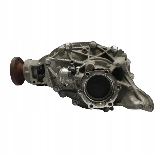 Audi A6 C8 Taka-akselin Differenssiaali OEM 09R500043C image 3