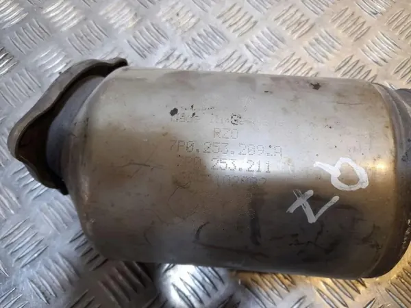 Audi Q7 4L OEM 7P0253209A Silencieux Complet image 3