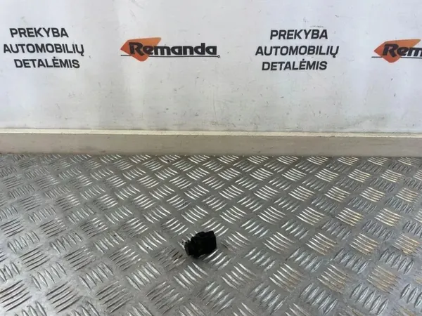 Sensor AUC BMW X3 G01 OEM 64116833647 Usado image 2