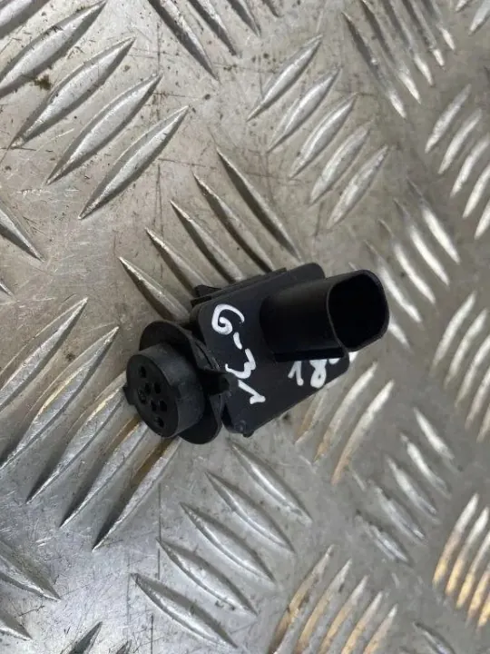 Sensor AUC BMW X3 G01 OEM 64116833647 Usado image 5