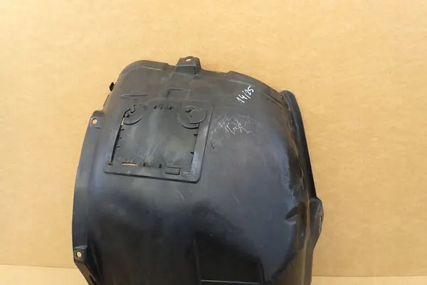 BMW E90 E91 05- Right Front Wheel Arch 51717172500 OE image 6