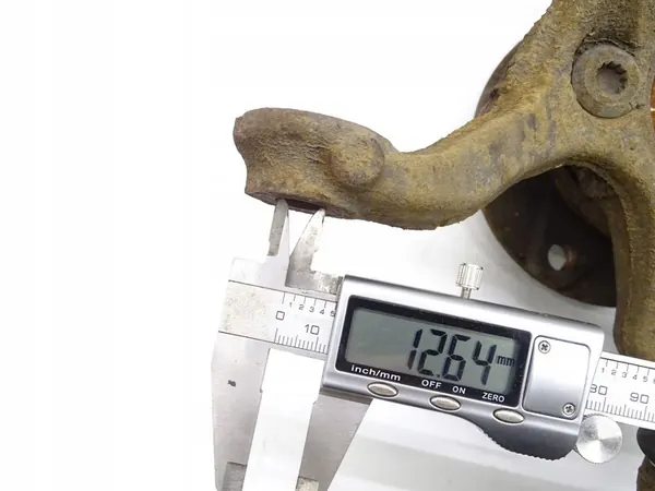 Mozzo sterzo anteriore sinistro Skoda Octavia III VW Golf VII image 4