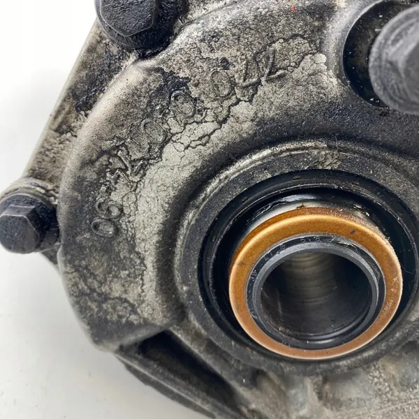 Vinkelväxelreducerare OEM EJ327L486BD för Land Rover image 7
