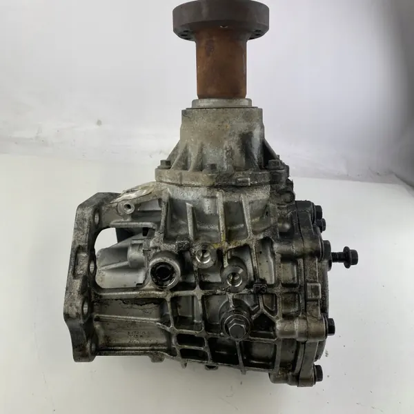 Vinkelväxelreducerare OEM EJ327L486BD för Land Rover image 8