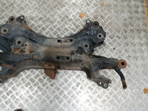 Toyota Framfjädring OEM Wrakowisko-15973- Begagnad image 3