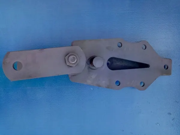 MAN TGL Leaf Spring Bracket - Used OEM Part image 3