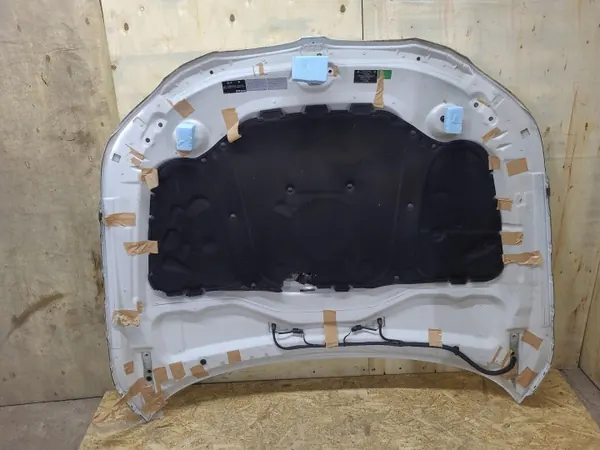 Capô BMW 5 E60/E61 Facelift OEM SKU24969 - Usado image 7