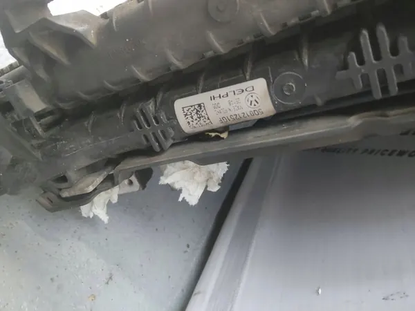 Radiador completo Audi A3 S3 8V 5Q0816411AC image 7