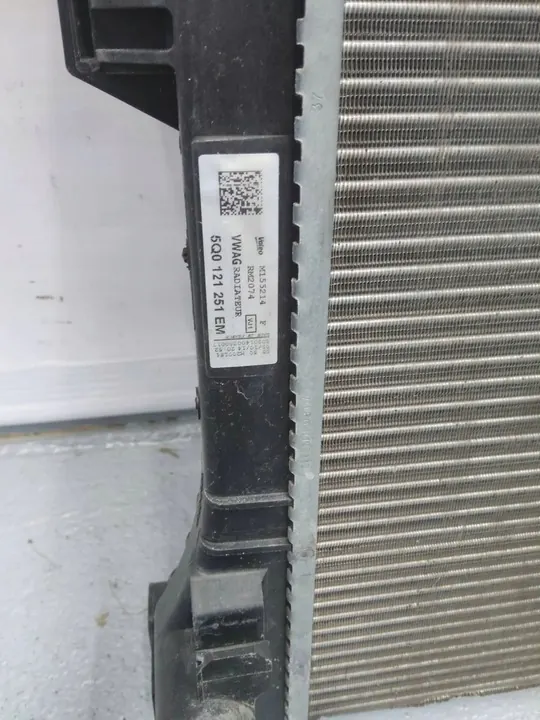Radiador completo Audi A3 S3 8V 5Q0816411AC image 8