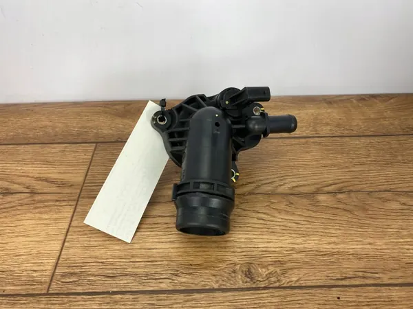 Carcaça do termostato Chrysler Pacifica 3.6 V6 image 4