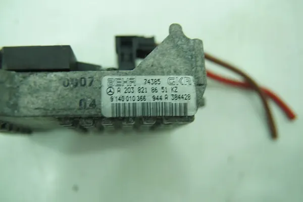 Resistor de ventilador Mercedes W203 W463 A2038218651 image 2