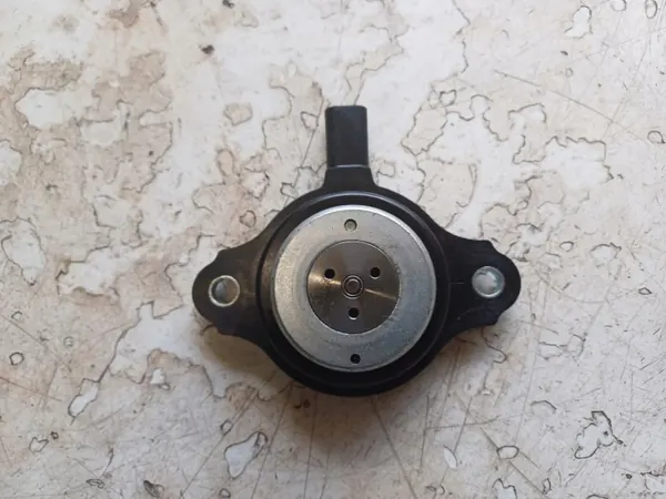 Hyundai OEM 243572M000 Sähköventtiili - Käytetty image 3