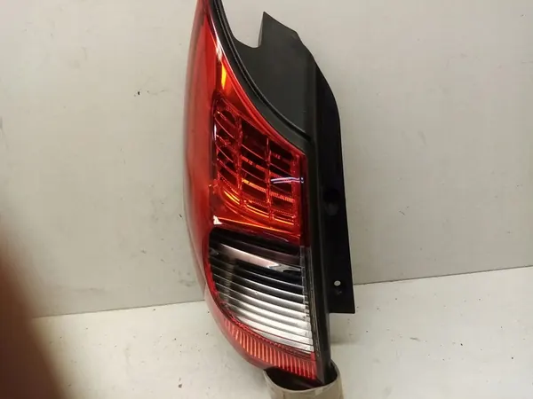 Luz Trasera Izquierda Renault Scenic II 2SK009467-01 HELLA image 3