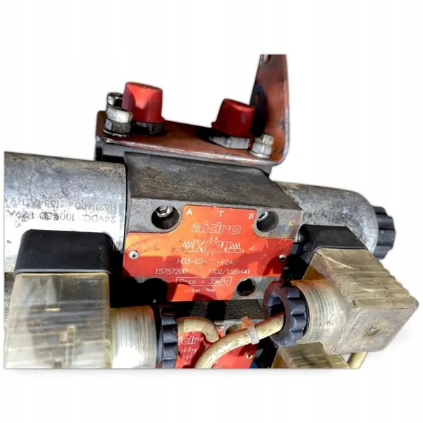 OEM 15757200 Volvo Hydraulisk Fördelare image 2