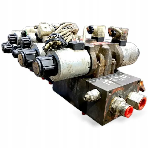 OEM 15757200 Volvo Hydraulisk Fördelare image 6
