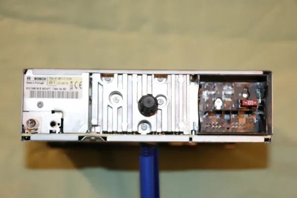 Radio OEM 9666968177 para Citroen Berlingo II image 4