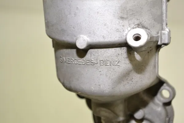 Oljefilterbas Mercedes ML W164 W204 W211 W212 W221 image 4