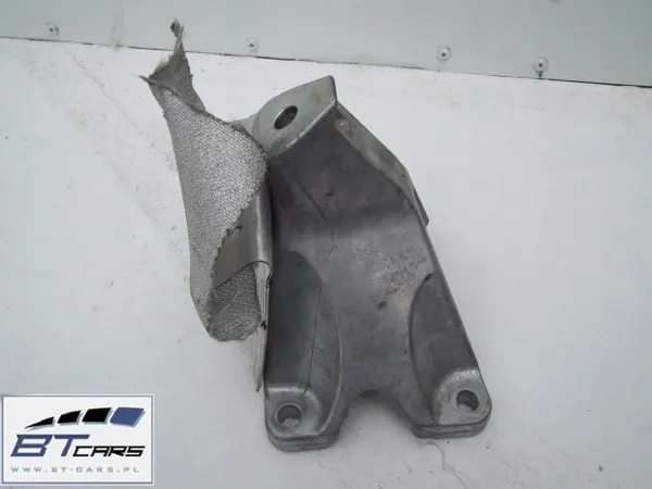 Audi Moottorin Kiinnike OEM 8K0199307BG - Käytetty image 9