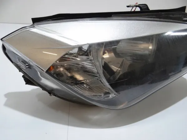 BMW X1 E84 farol dianteiro direito OEM 7290236 image 3