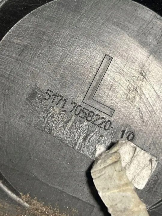 Scheibenwischerarm-Abdeckung vorne BMW 1 OEM 7058220 image 3