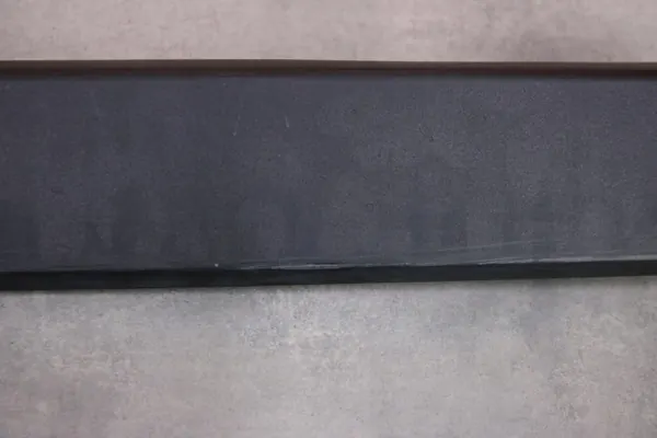 BMW X1 F48 Moldura Puerta Trasera Derecha OEM 7352094 image 7