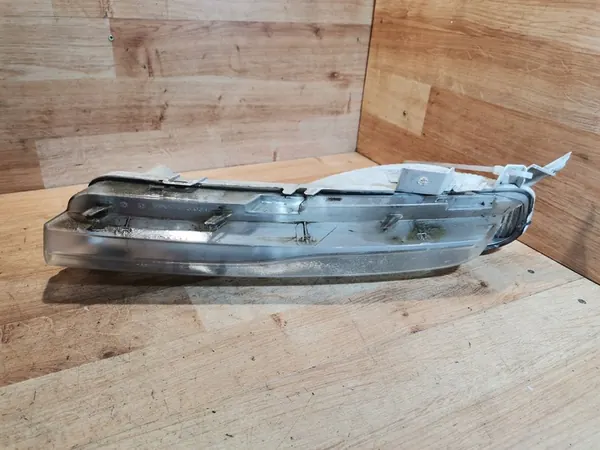 VOLVO V40 II DRL Luz Diurna Esquerda OEM image 7