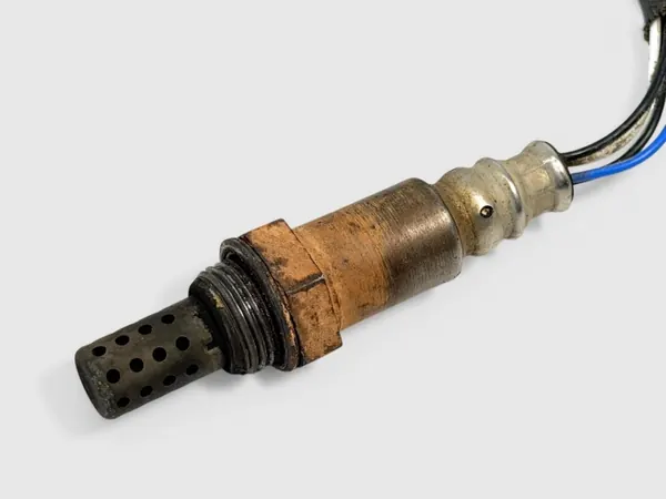 Sonda Lambda Inferior OEM 11GM320A para Hummer H3 3.7L image 3