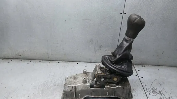 Växelspak OEM 8Z0711246A för Audi A2 1.4TDI image 2