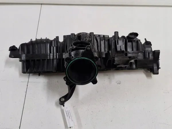 Colector de admisión Volvo V40 II 2.0 D4 OEM 31431955 image 6