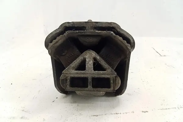 Support moteur MERCEDES-BENZ SPRINTER 3-T A9062411713G image 4