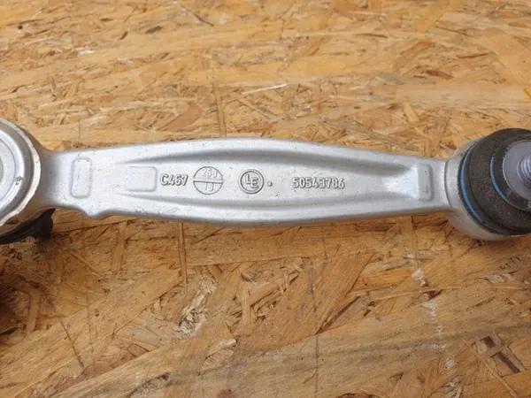 Alfa Romeo Stelvio stabilointilinkki OEM 50543786 image 4