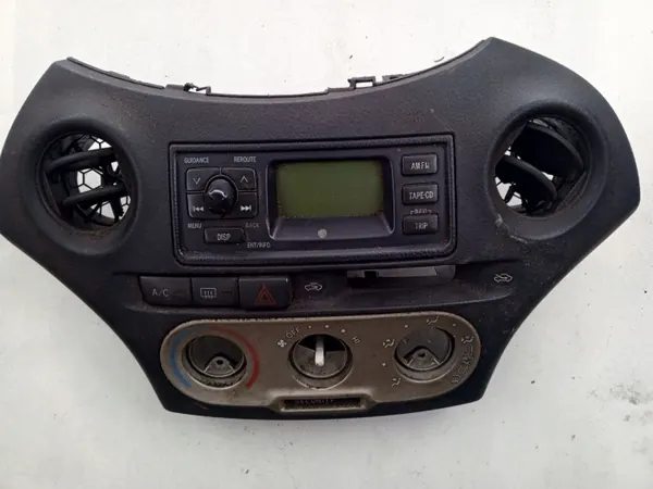 Toyota Yaris I Radio OEM 454fg - Gebruikte multimediastereo image 7