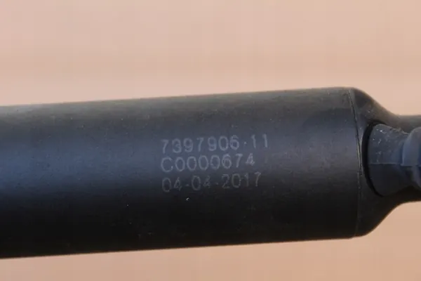 BMW 7397905 7397906 klepstut voor 6 Serie G32 image 4