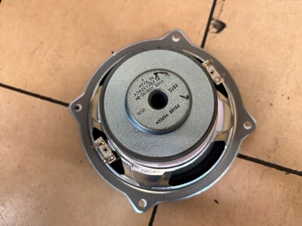 Altavoz Hyundai OEM 963802W110 para Santa Fe III image 4