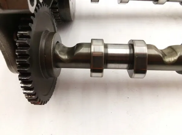 SEAT OE Nokkenas 06H103166E - Gebruikt image 3