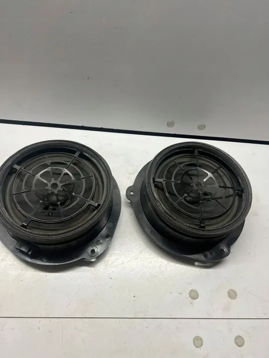 Subwoofer OEM YQP3942 för Audi A4 S4 B9 Fram image 2