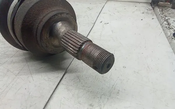 Arbre de transmission avant droit CITROËN C4 PICASSO II 9637117880 image 2