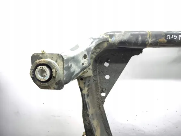 Land Rover Evoque I Voorste Hulpframe OEM AMD182752 image 3