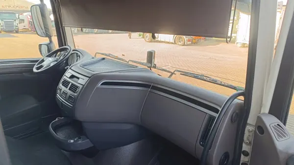 Cabine DAF XF 106 480 OEM 1658408 - État Utilisé image 7