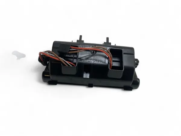 Prise allume-cigare arrière Audi Q7 OEM 4M0864061 image 10