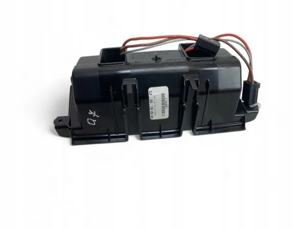 Prise allume-cigare arrière Audi Q7 OEM 4M0864061 image 7