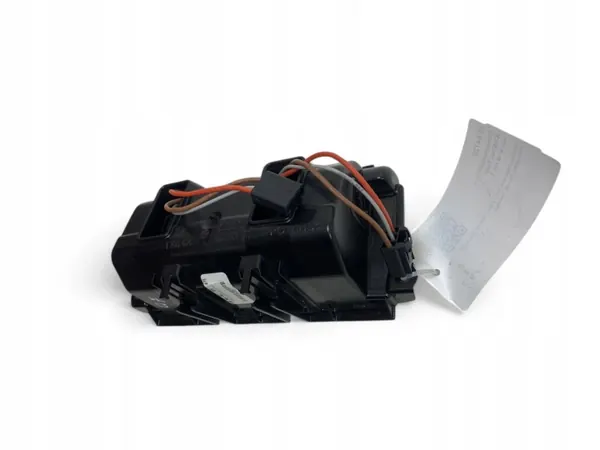 Prise allume-cigare arrière Audi Q7 OEM 4M0864061 image 9
