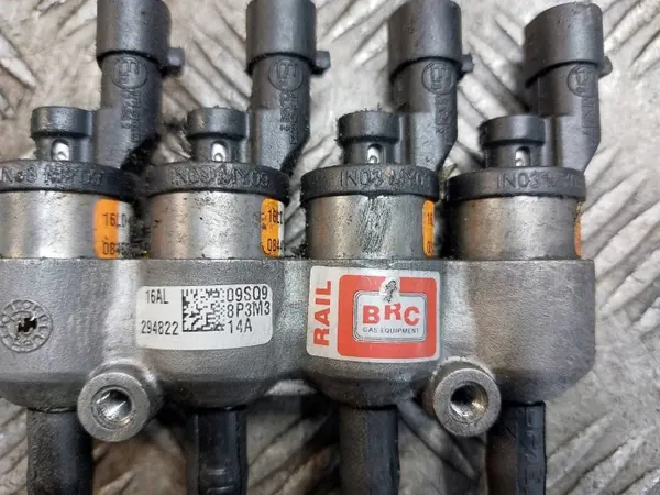 Kit LPG BRC OEM 67R-011002 - Estado usado image 5