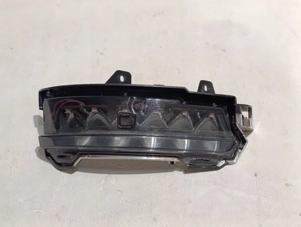 Intermitente de espejo derecho OEM 20916252 para Range Rover Evoque image 2