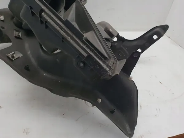 BMW 7 E65 E66 2005 Support de phare avant image 3