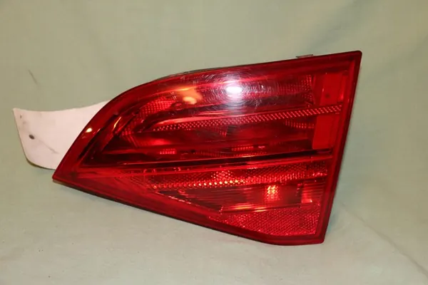 AUDI A4 B8 LIFT KOMBI AVANT 12-15 Lámpara Trasera Derecha OEM image 5