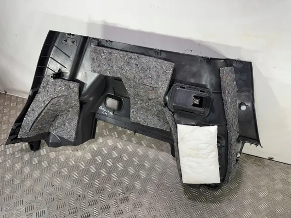 Painel de roda sobressalente Mitsubishi Eclipse Cross OEM 7230A971ZZ1 image 8