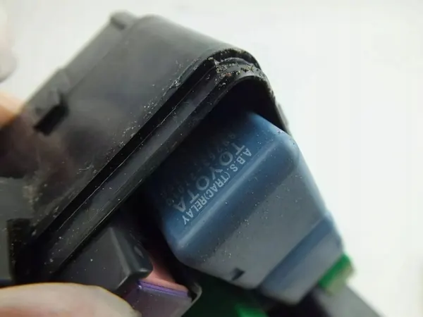 Caixa de fusíveis LEXUS RX (_U3_) 2008 image 9